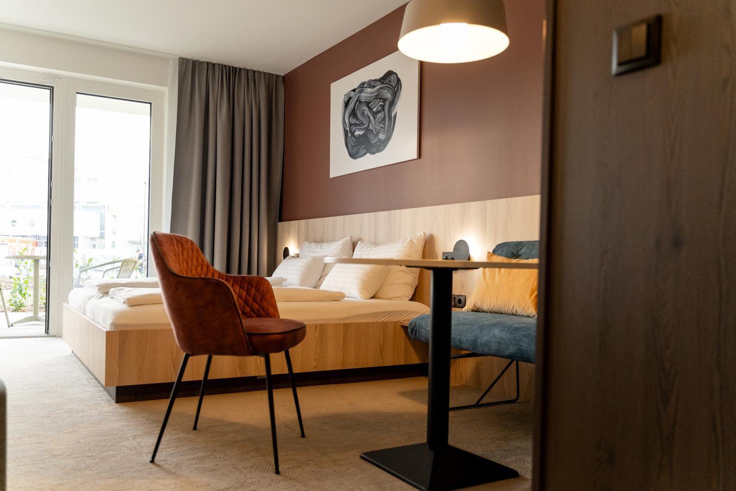 Hotel Novapart Stay Smart Велс Екстериор снимка